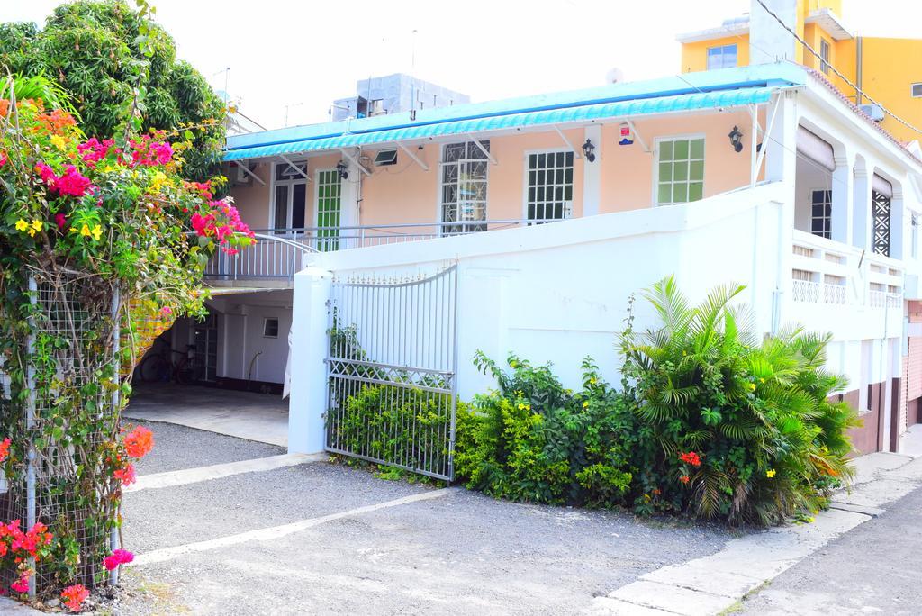Mauri Holidays 'Budgeted Apartment' La Gaulette Rom bilde